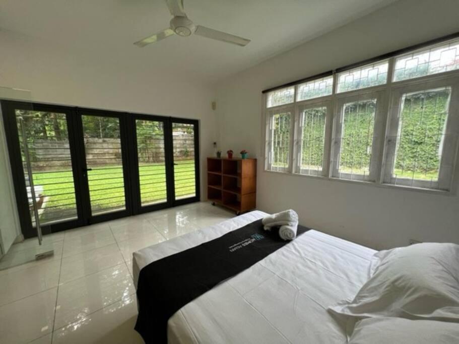 Secret Garden Pj Pool Villa Petaling Jaya Luaran gambar