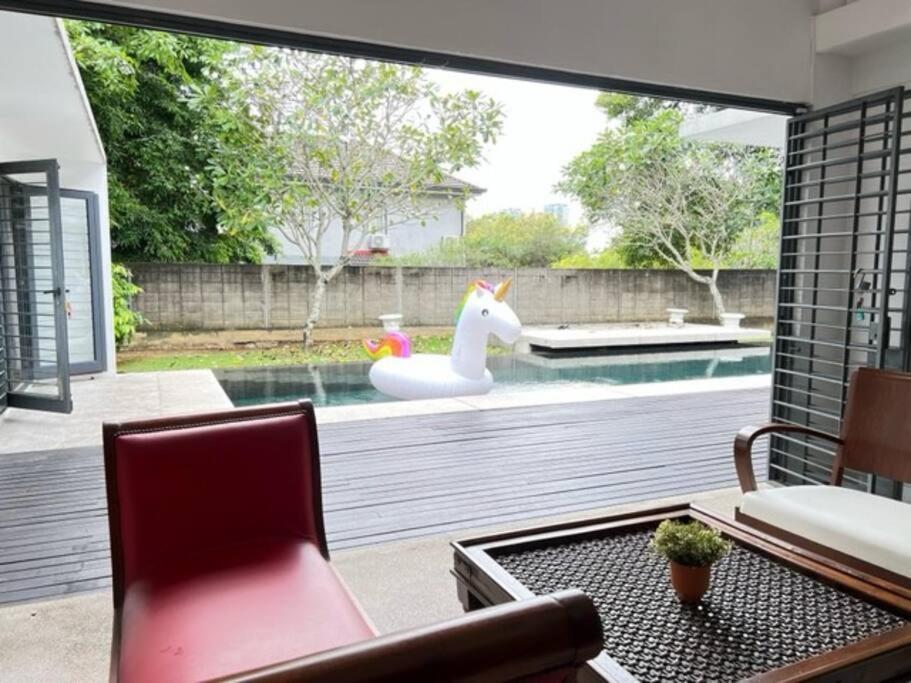 Secret Garden Pj Pool Villa Petaling Jaya Luaran gambar