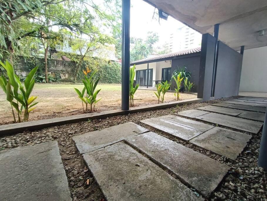 Secret Garden Pj Pool Villa Petaling Jaya Luaran gambar